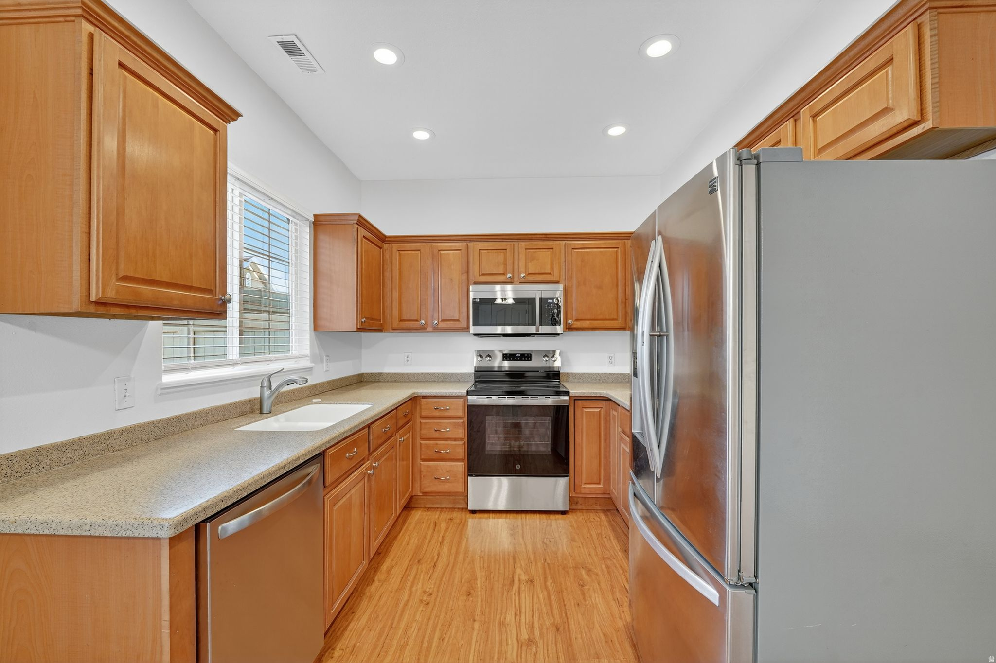 COPPER HILLS CONDOMINIUMS - Residential