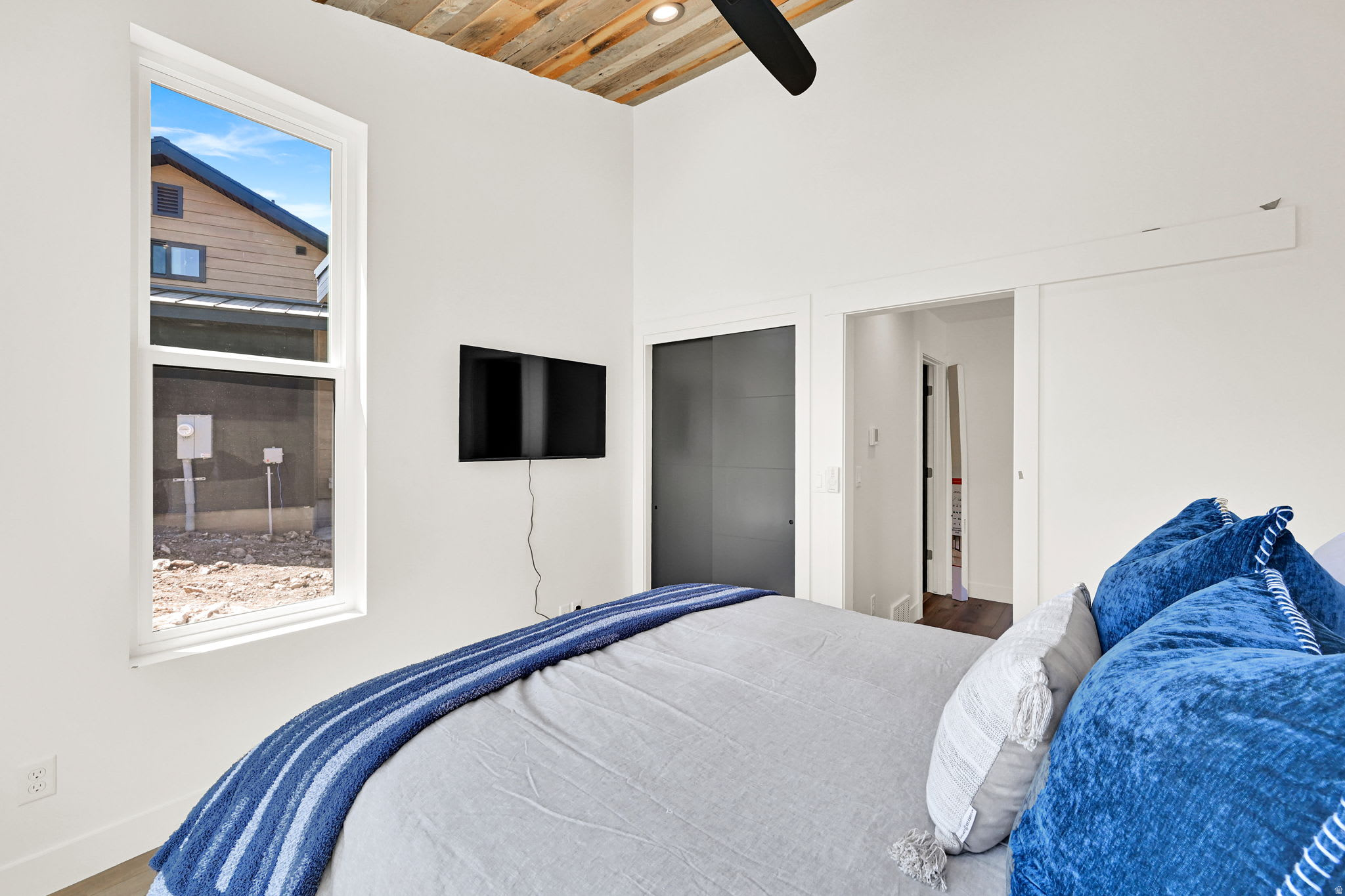 THE BRIDGES CABINS - Residential