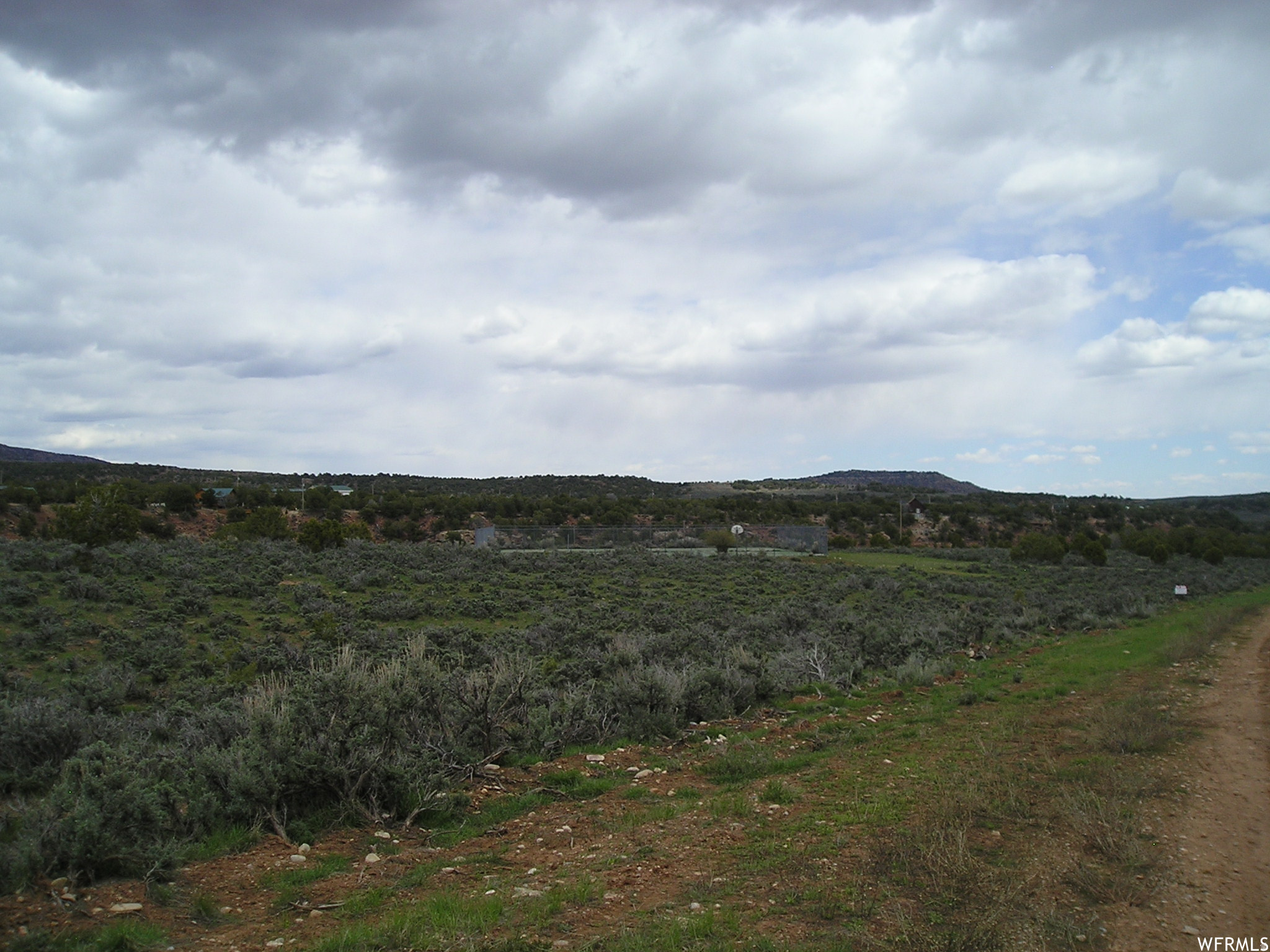 BANDANNA RANCH - Land