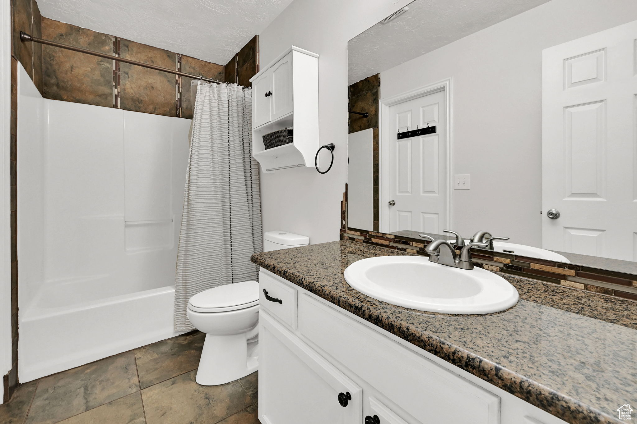 1240 N 2525, Layton, Utah image 9