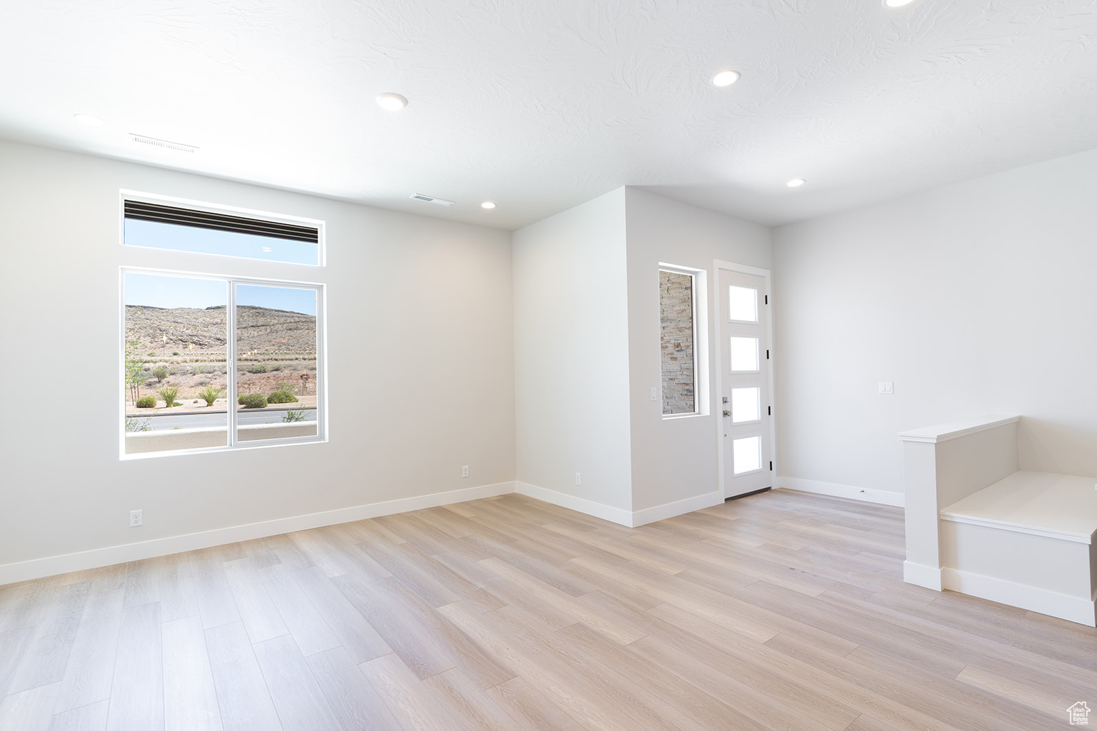 ATKINVILLE TOWNHOMES AT DESERT COLOR - Residential