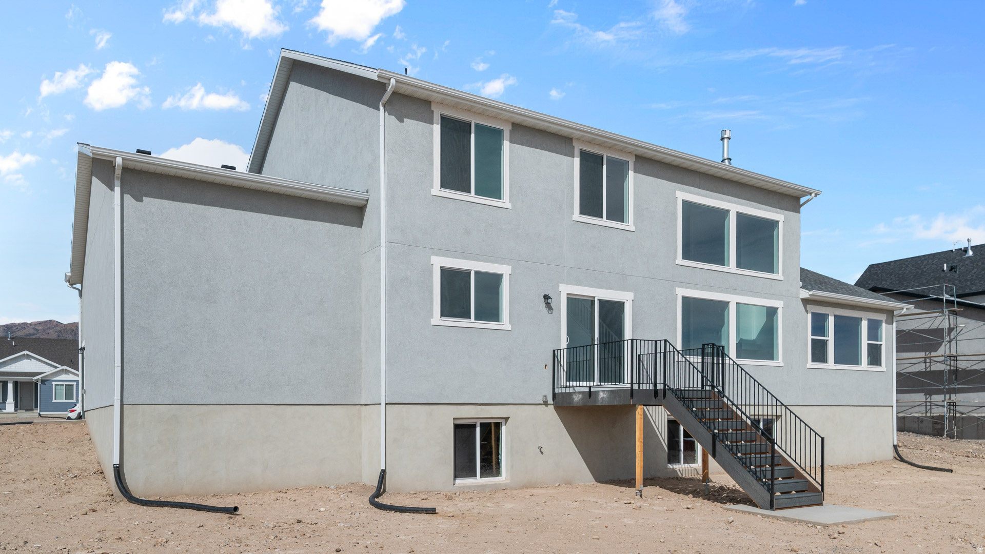 CHERRY WOOD - Residential