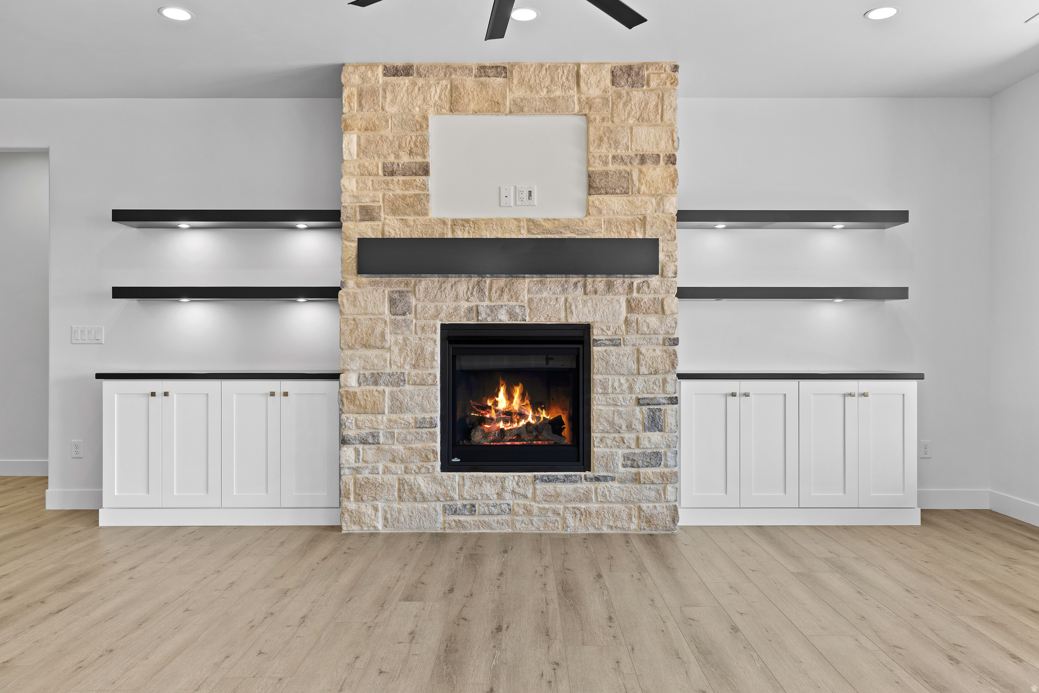 OAK HAVEN - Residential