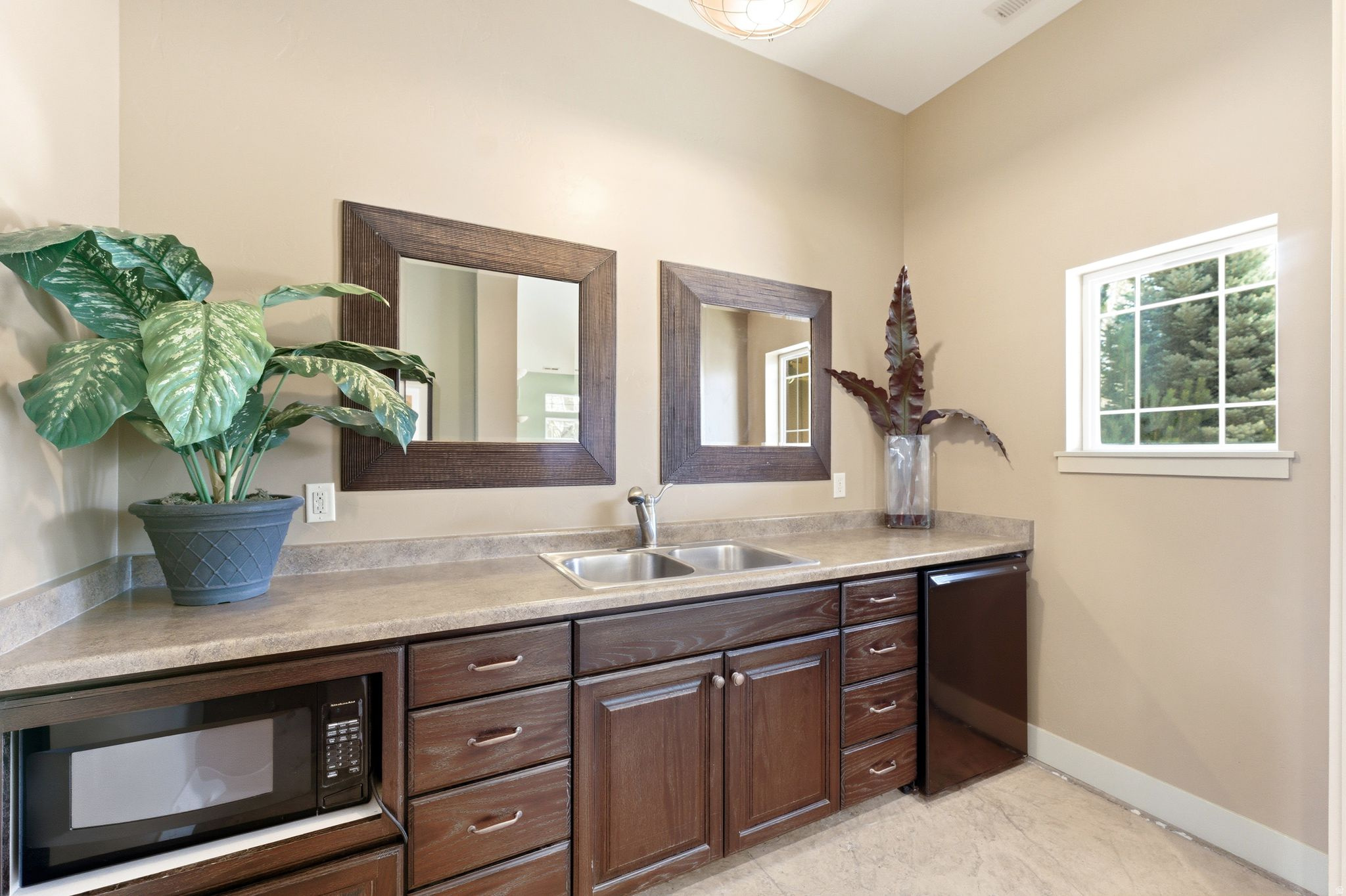 RANCH LANDING - Residential