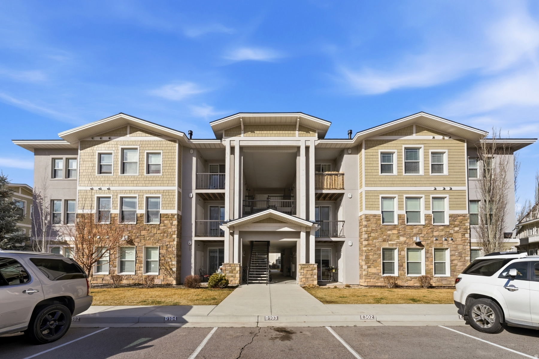 RANCH LANDING - Residential