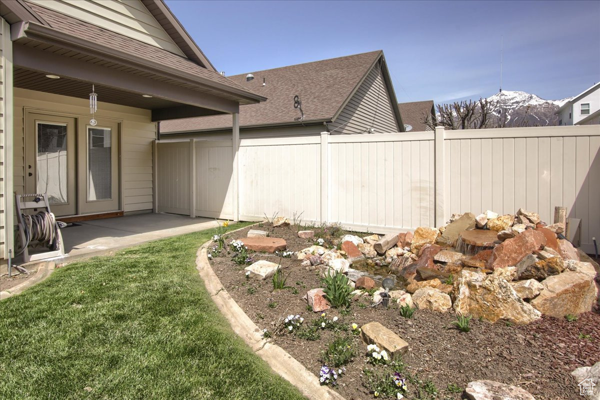 North Ogden, Utah 84404, United States, 3 Bedrooms Bedrooms, ,2 BathroomsBathrooms,Residential,Active,106088