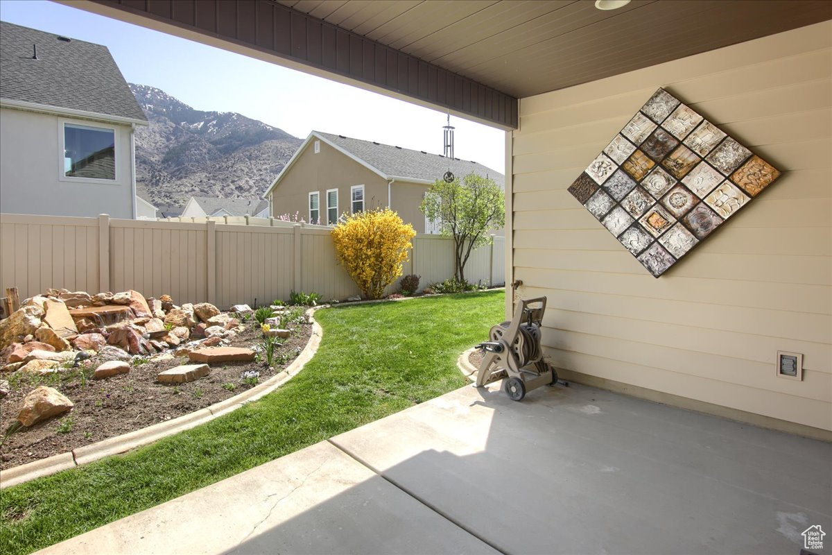 North Ogden, Utah 84404, United States, 3 Bedrooms Bedrooms, ,2 BathroomsBathrooms,Residential,Active,106088