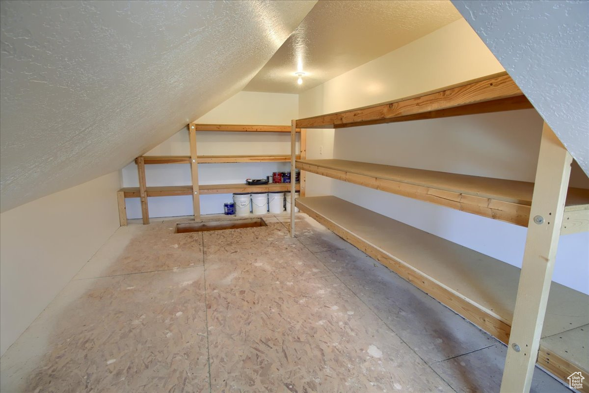 North Ogden, Utah 84404, United States, 3 Bedrooms Bedrooms, ,2 BathroomsBathrooms,Residential,Active,106088