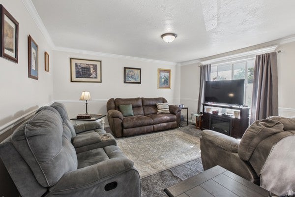 Photo of 650 N 420 LN W, Lehi, UT 84043 (MLS # 2185892)