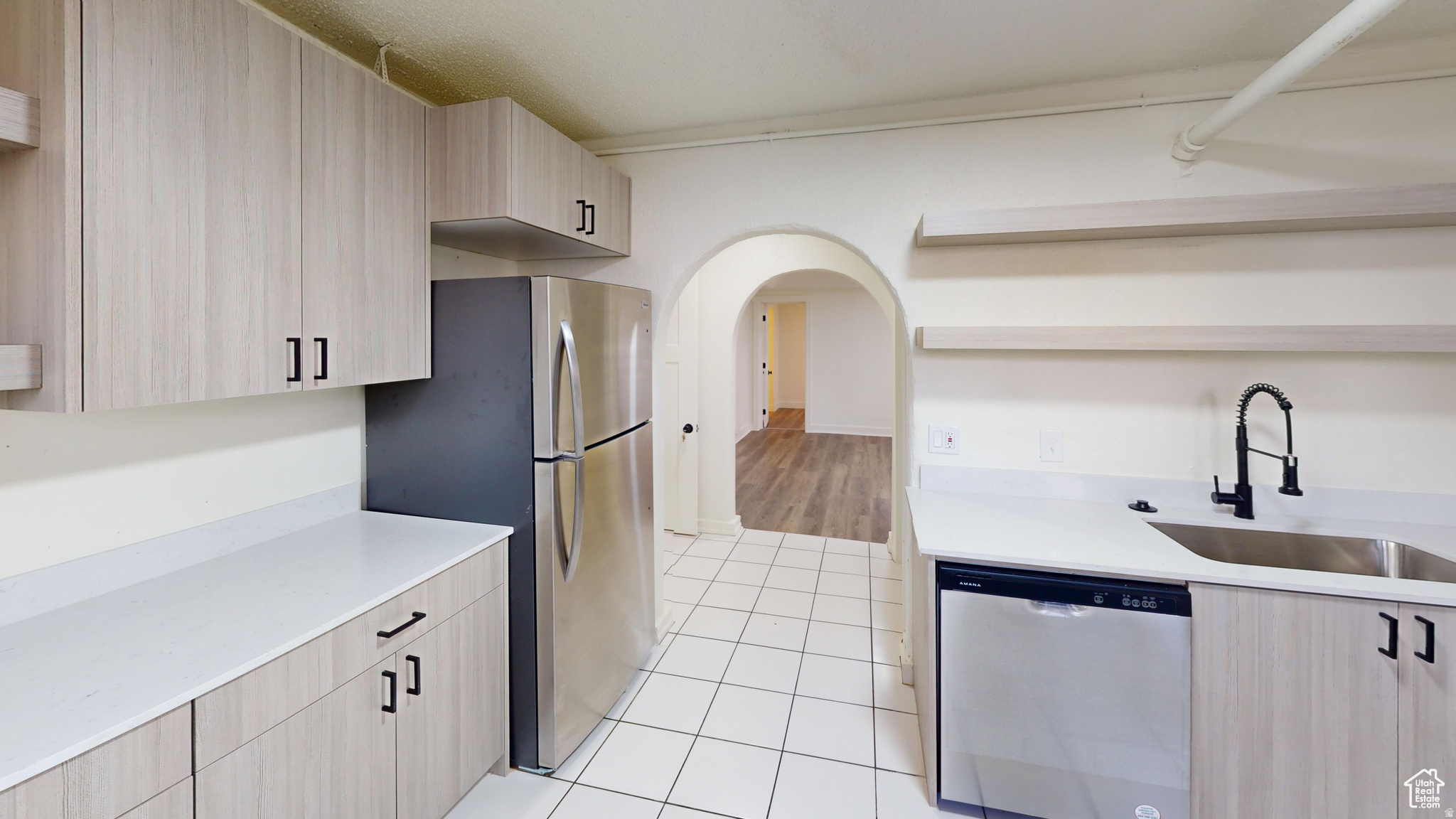 PLAT B SLC SUR - Residential Income