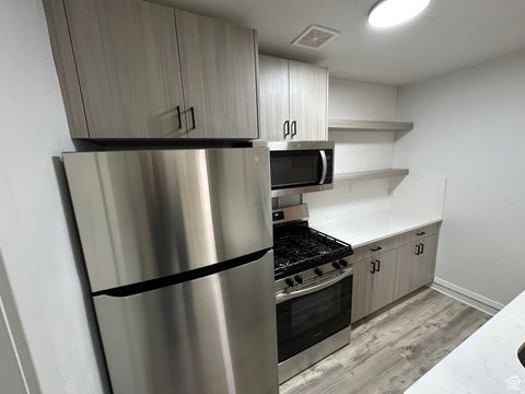 Tiny photo for 828 E 100 S, Salt Lake City, UT 84102 (MLS # 2134714)