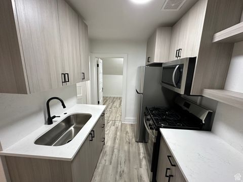 Tiny photo for 828 E 100 S, Salt Lake City, UT 84102 (MLS # 2134714)