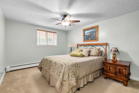 Tiny photo for 835 E CANYON BREEZE LN, Draper, UT 84020 (MLS # 2144939)