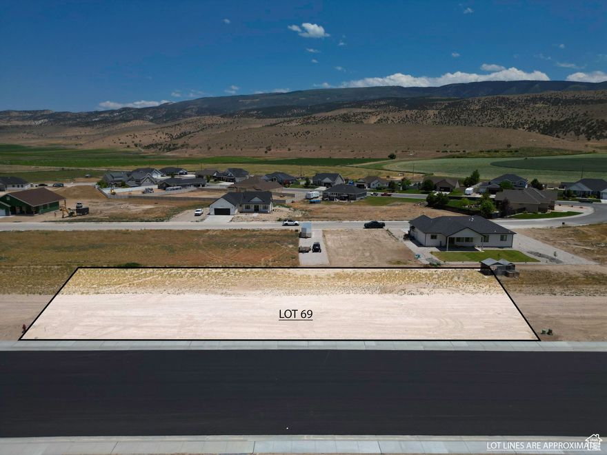 SELLER FINANCING PACKAGE!!!"LOTS ARE SELLING FAST!  PRICE INCLUDES 1/4 SHARE OF MAYFIELD IRRIGATION WATER STOCK VALUED AT $6,000 )  Mayfield Estates is a beautiful, peaceful community of loving people that take pride in their development. People that live in the Estates say this development offers the best life ever! Wide roads with miles of sidewalks, stunning sunrises and sunsets plus a soon to be park. Bring your own contractor, build your dream home, no set time to begin construction, CC&Rs protect your investment, no HOAS! Jump on the ATV from home and head straight to the mountains 5 minutes away to fish, camp, boat, snowmobile, hike, bike, hunt, or head ten minutes Northeast to golf and swim at Palisades State Park. Living in Mayfield Estates is where you move not just to build a home--it is where you move to build to live for a life time! ASSOCIATE BROKER AND LISTING AGENT CHARLOTTE L. CHRISTIANSEN IS A OWNER IN MAYFIELD ESTATES LLC.