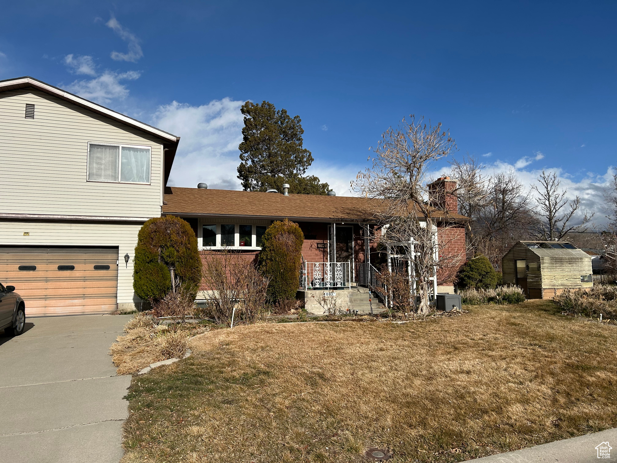 Do it your selfers, fippers, families with gumption, come one come all.   The house is creative, roomy (3126 sq feet) and has only had one owner. The wallpaper and floral carpet has come back into style!  Showing Feb 6 10:30 - 1:00 and by appointment on the weekend.  The house is full of clutter, but will be empty soon.