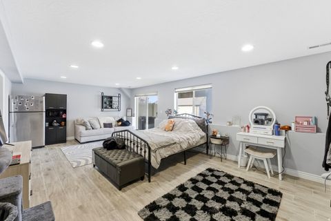 Tiny photo for 283 E NECHATEL DR S, Draper, UT 84020 (MLS # 2133117)