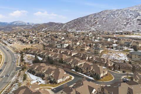 Tiny photo for 283 E NECHATEL DR S, Draper, UT 84020 (MLS # 2133117)