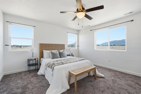 Tiny photo for 1706 W PARKVIEW DR, Syracuse, UT 84075 (MLS # 2165829)