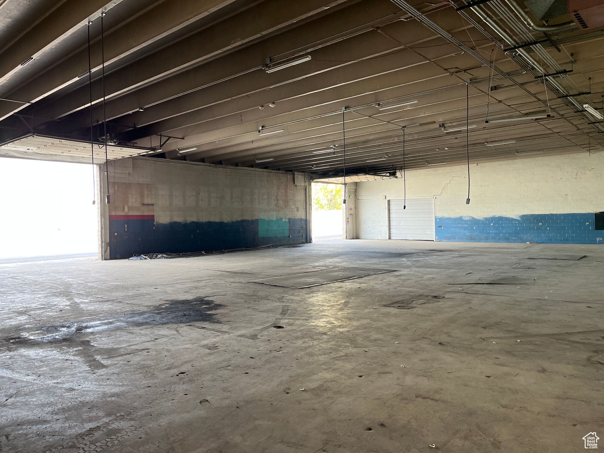 TEN ACRE PLAT A - Commercial Lease