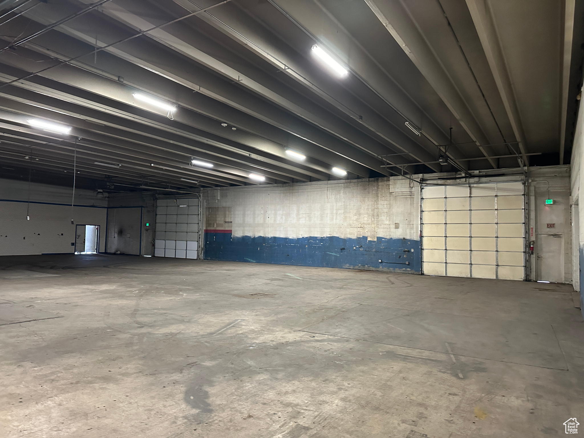 TEN ACRE PLAT A - Commercial Lease