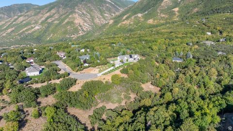 Tiny photo for 190 W AUTUMN LEAF CIR #2, Woodland Hills, UT 84653 (MLS # 2093560)