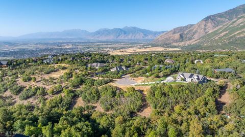 Tiny photo for 190 W AUTUMN LEAF CIR #2, Woodland Hills, UT 84653 (MLS # 2093560)