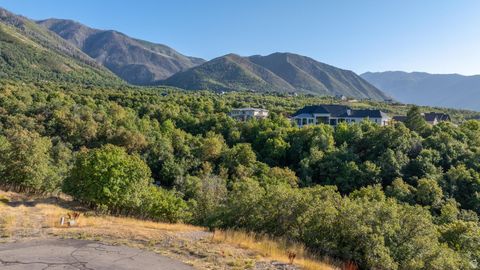 Tiny photo for 190 W AUTUMN LEAF CIR #2, Woodland Hills, UT 84653 (MLS # 2093560)