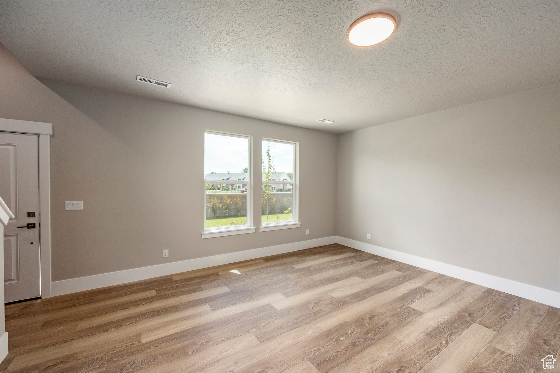 RIDGE - Residential