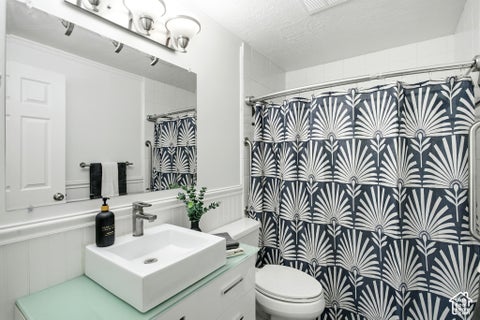 Tiny photo for 8065 S 830 E, Sandy, UT 84094 (MLS # 2189804)