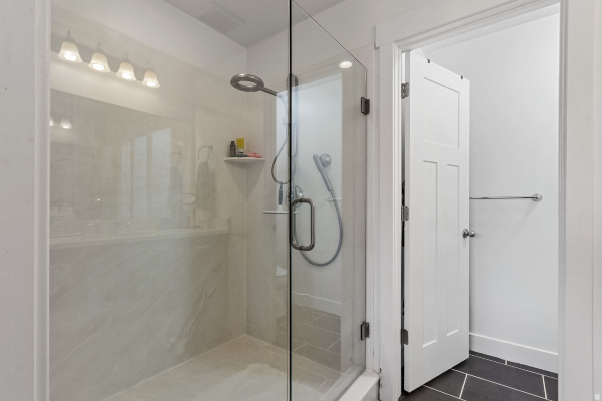 WESTGATE - Residential