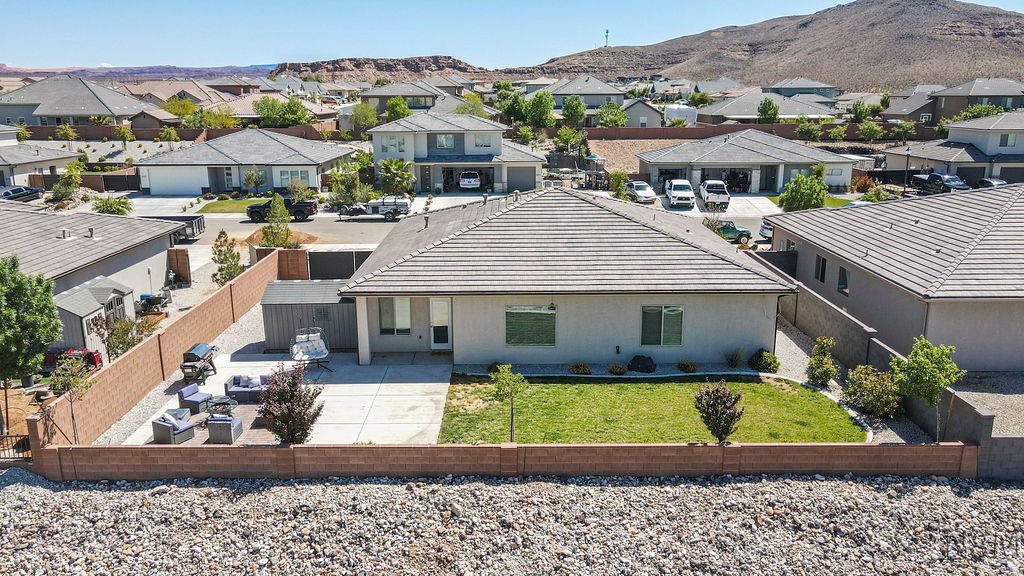 DESERT CROSSING PH 1 - Residential