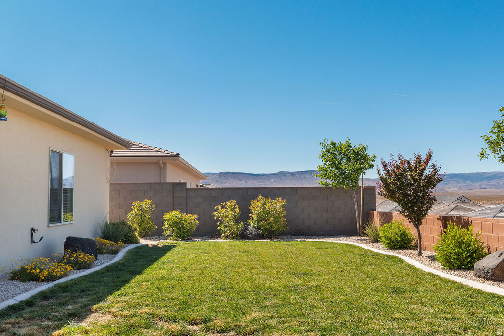 DESERT CROSSING PH 1 - Residential