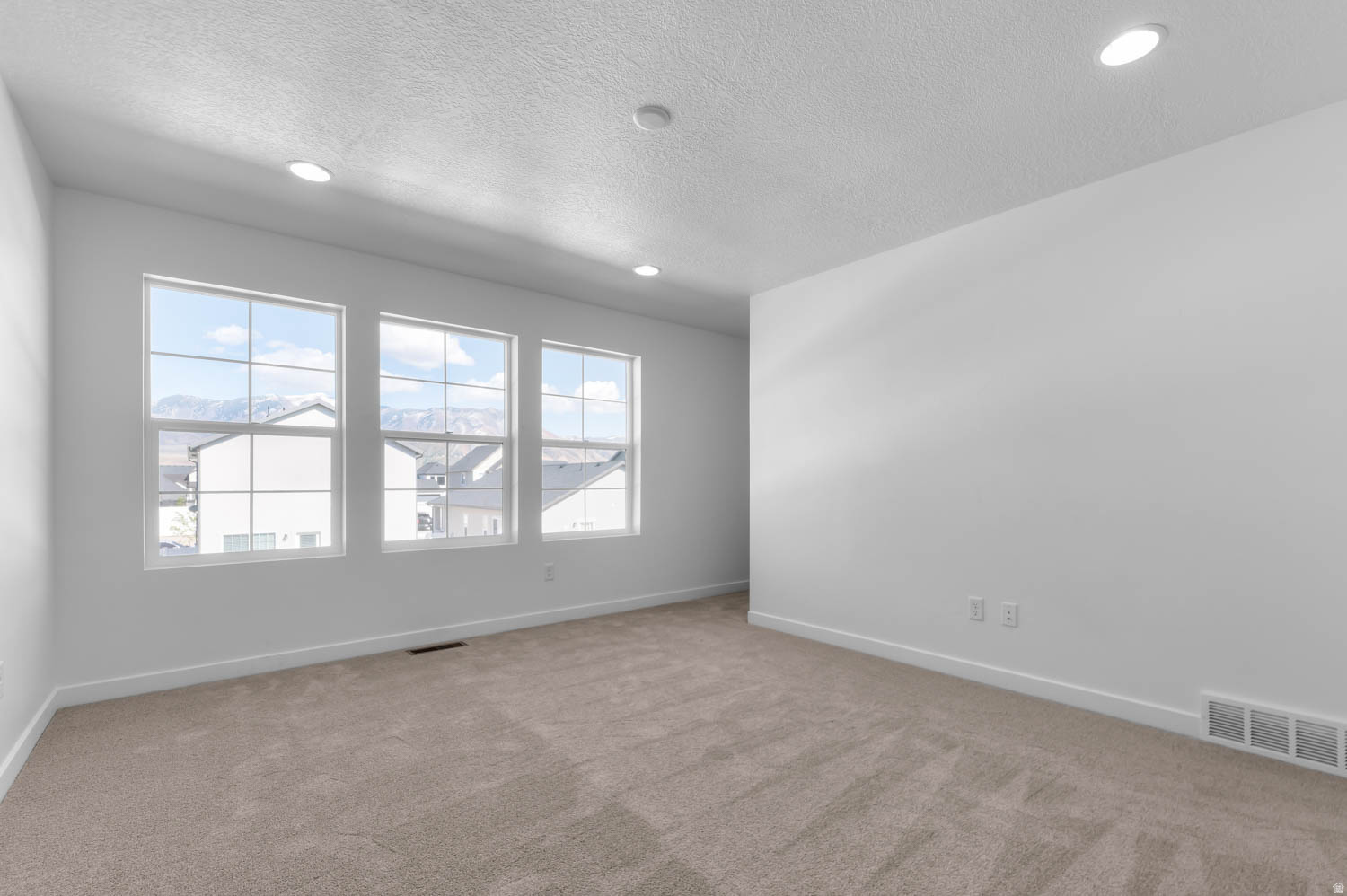 SAGEWOOD VILLAGE COTTAGES 1313 - Residential