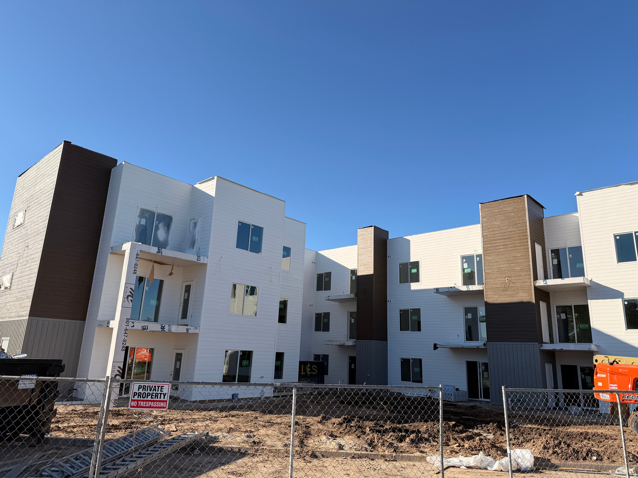 ANTELOPE RIDGE APARTMENTS - Residential Income