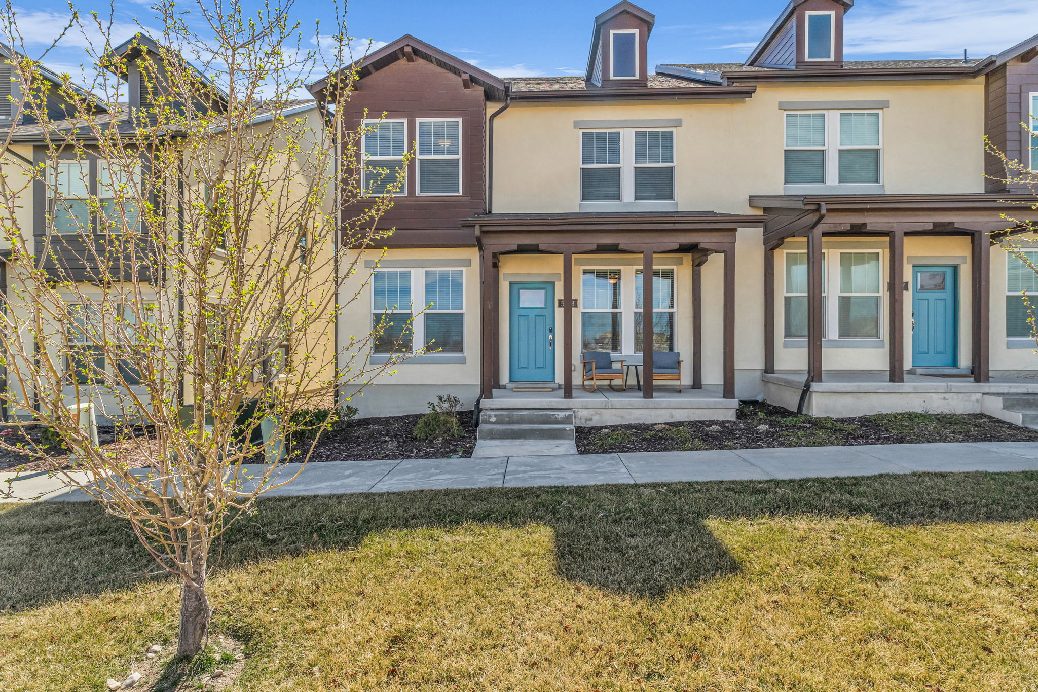 DAYBREAK SOUTH MIXED - Residential