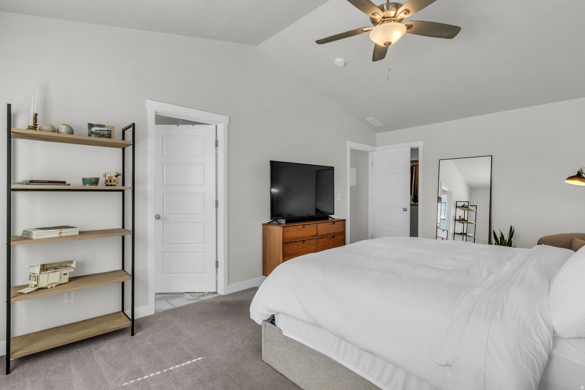 DAYBREAK SOUTH MIXED - Residential