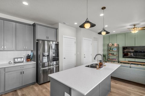 Tiny photo for 5943 W LAKE AVE, South Jordan, UT 84009 (MLS # 2144533)