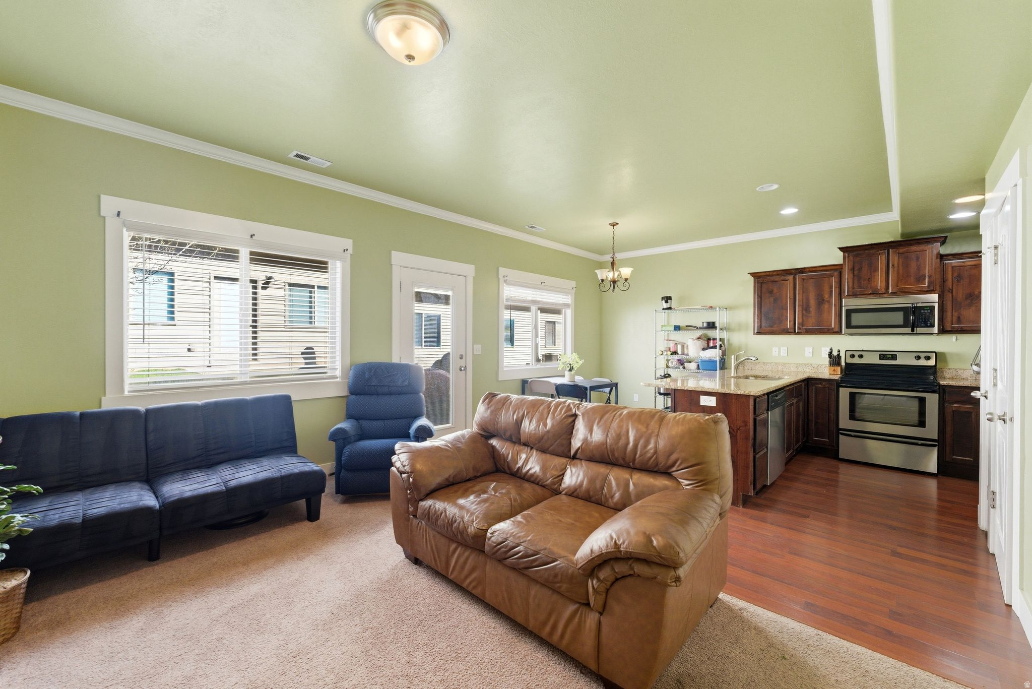 PARKWAY VILLAGE - Residential