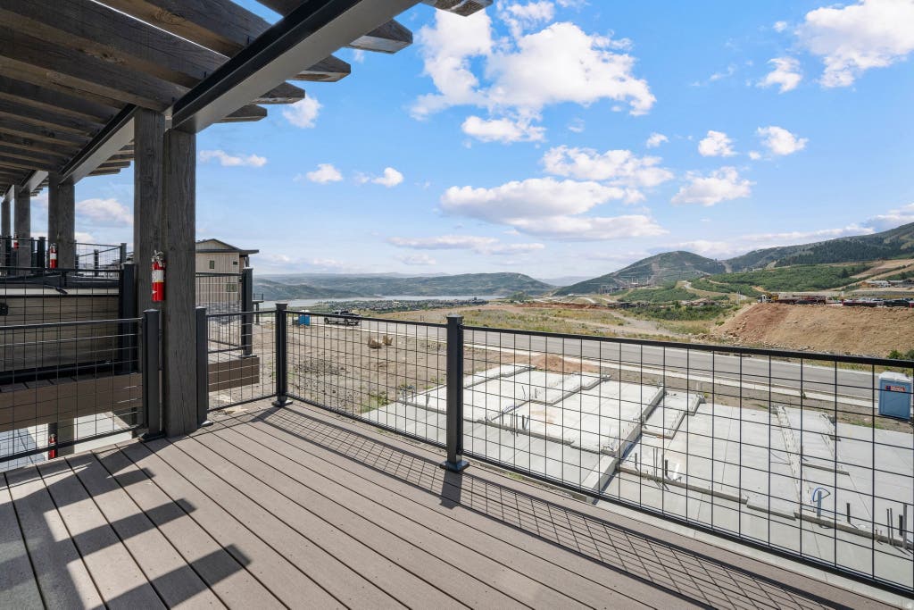 Photo of 2053 W PINNACLE LN #G4, Heber City, UT 84032 (MLS # 2176566)