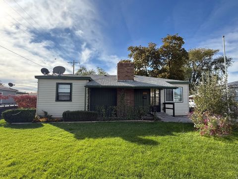 Photo of 4321 W 5740 S, Kearns, UT 84118 (MLS # 2119554) Photo of 4321 W 5740 S, Kearns, UT 84118 (MLS # 2119554)