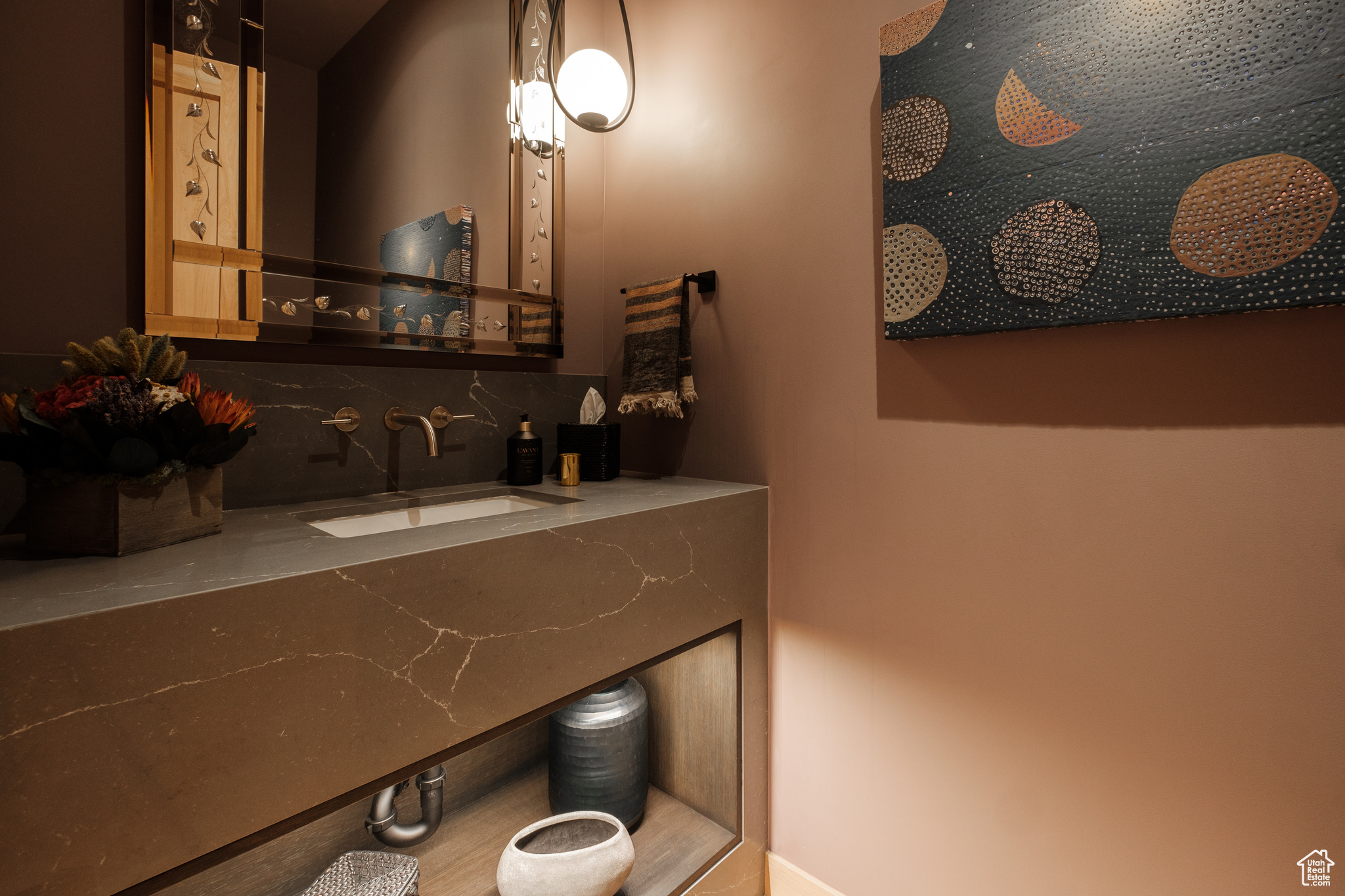 Kamas, Utah 84036, United States, 4 Bedrooms Bedrooms, ,4 BathroomsBathrooms,Residential,Active,120271