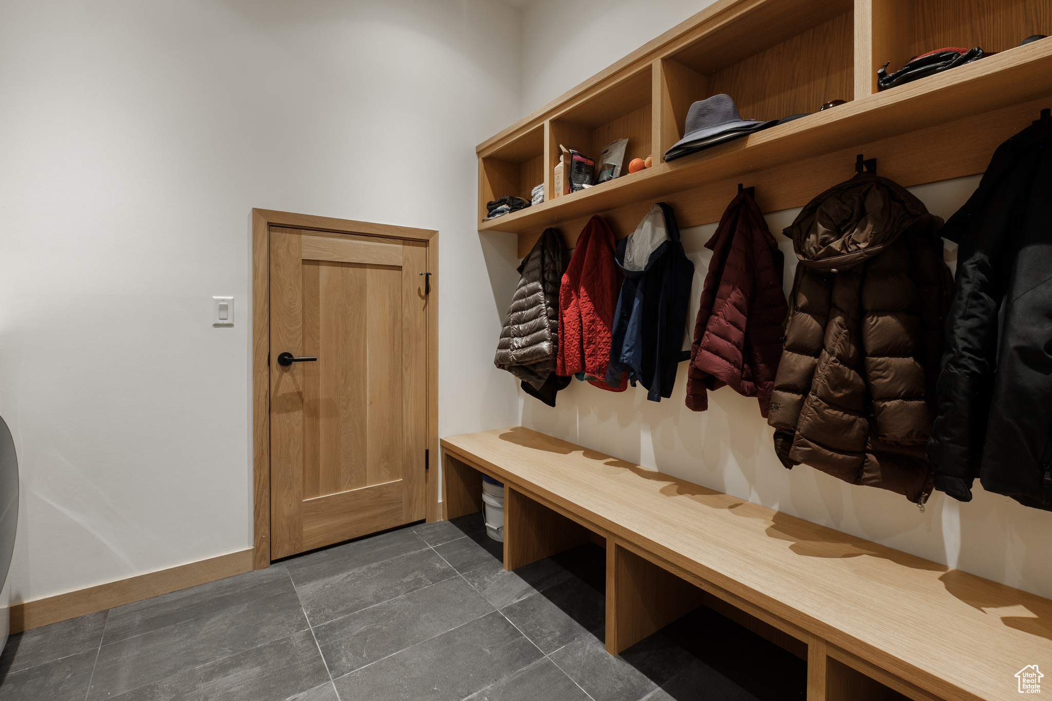 Kamas, Utah 84036, United States, 4 Bedrooms Bedrooms, ,4 BathroomsBathrooms,Residential,Active,120271