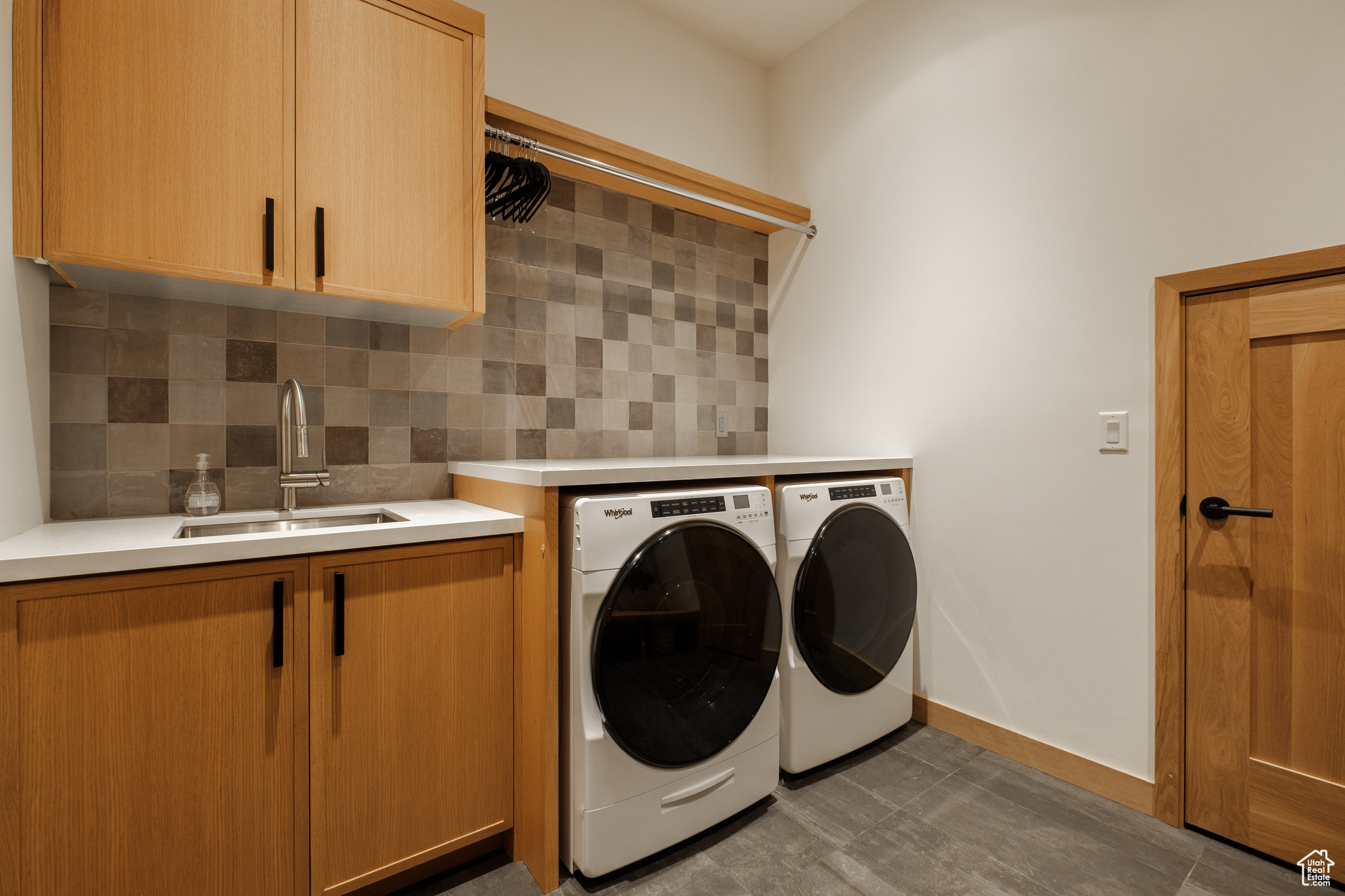 Kamas, Utah 84036, United States, 4 Bedrooms Bedrooms, ,4 BathroomsBathrooms,Residential,Active,120271