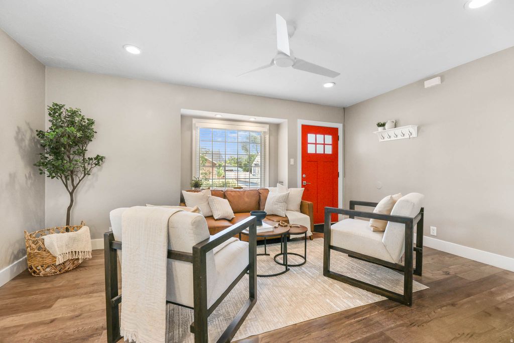 Photo of 825 E HUDSON AVE S, Salt Lake City, UT 84106 (MLS # 2146180)