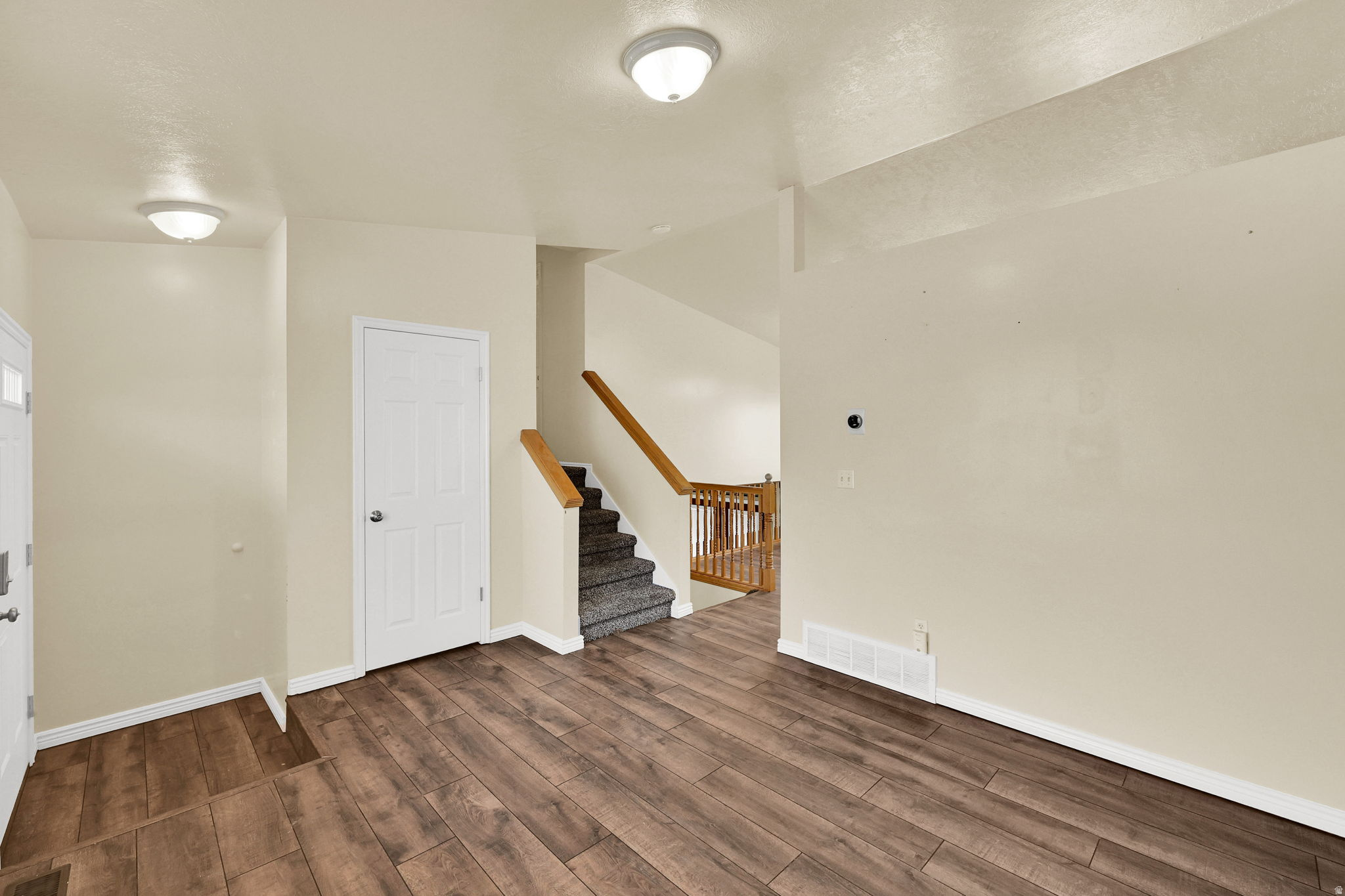 CLOVER FIELD - Residential