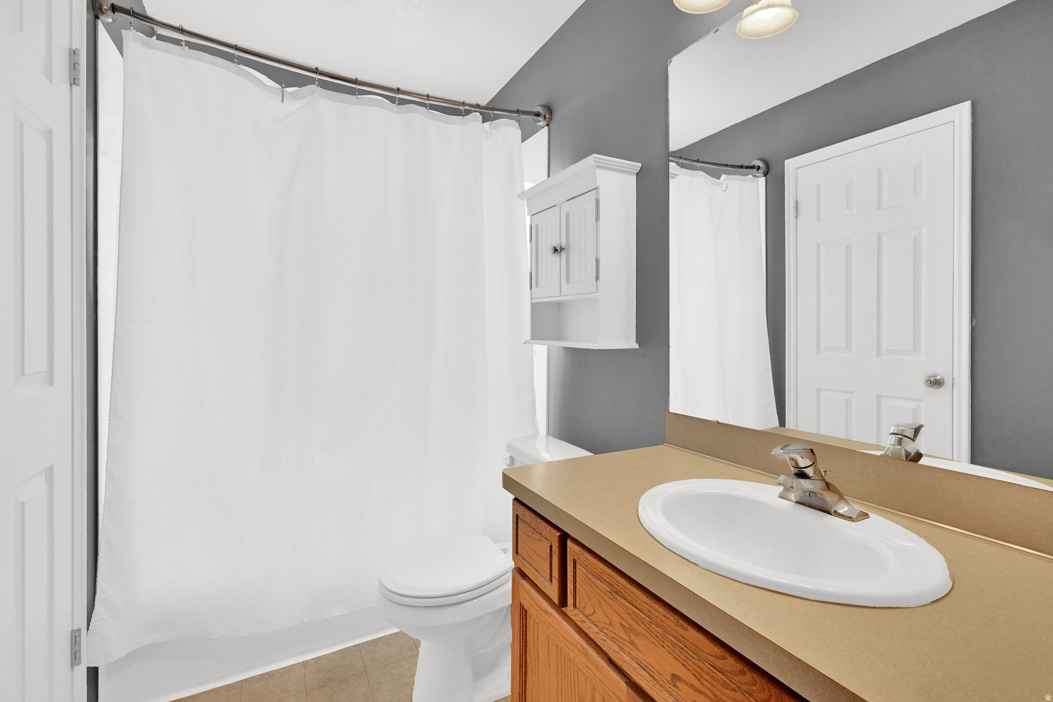 CLOVER FIELD - Residential