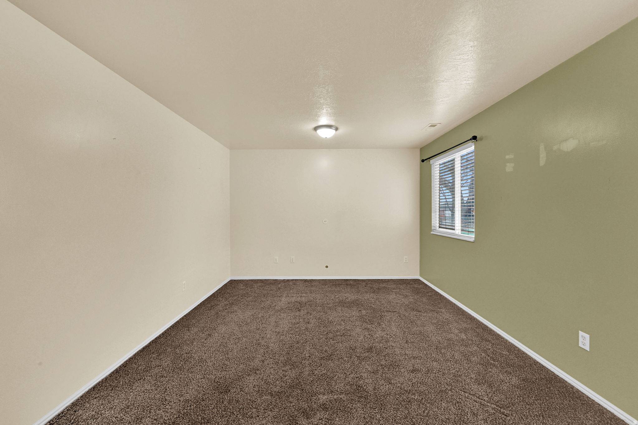 CLOVER FIELD - Residential