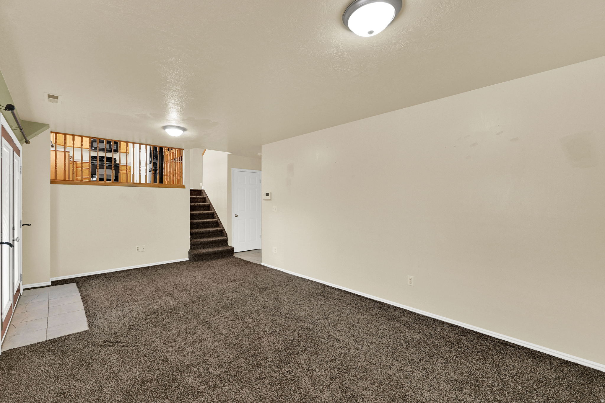 CLOVER FIELD - Residential