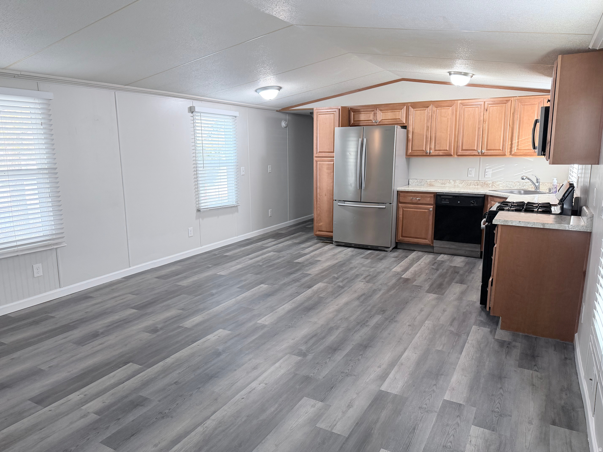 TIMPANOGOS VILLAGE - Residential