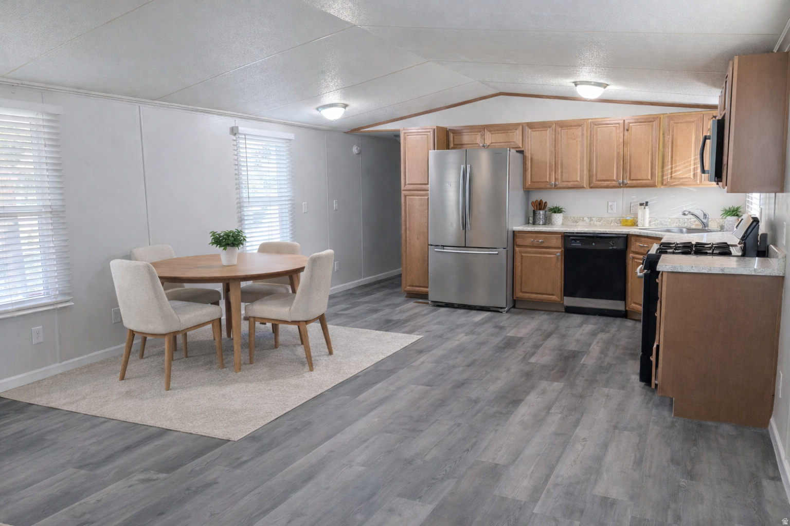 TIMPANOGOS VILLAGE - Residential